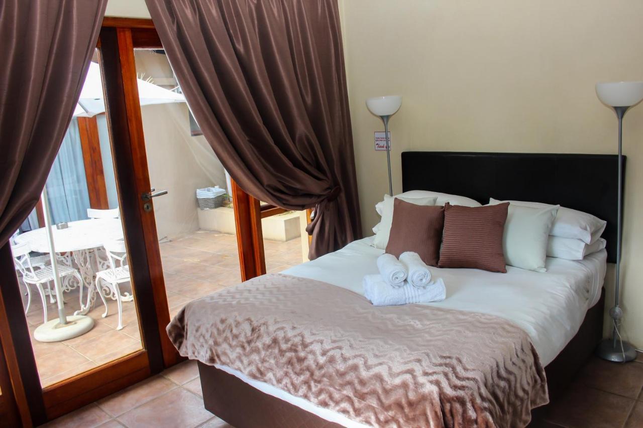 Echo Garden Guesthouse Rustenburg Luaran gambar