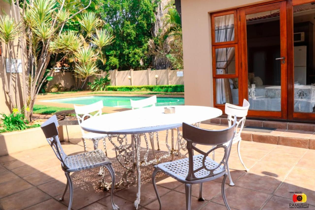 Echo Garden Guesthouse Rustenburg Luaran gambar