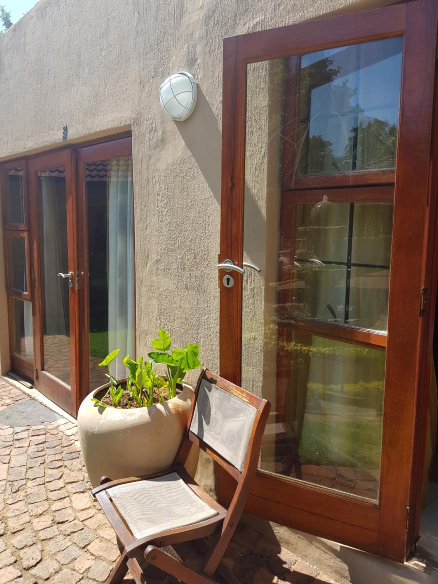 Echo Garden Guesthouse Rustenburg Luaran gambar