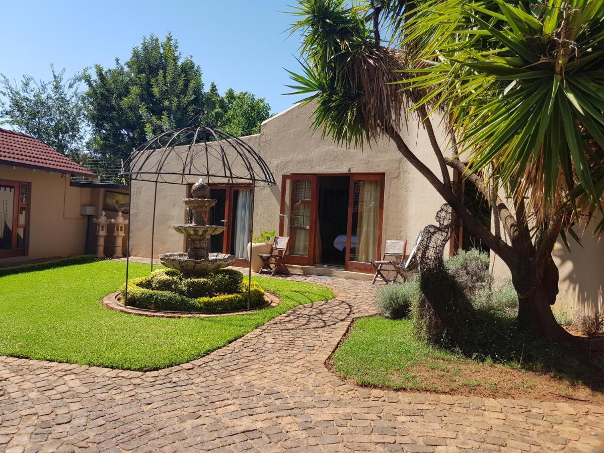 Echo Garden Guesthouse Rustenburg Luaran gambar