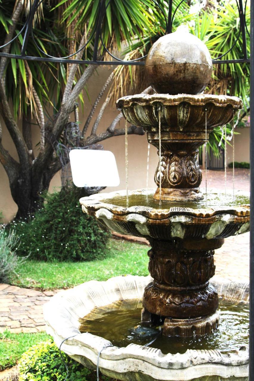 Echo Garden Guesthouse Rustenburg Luaran gambar